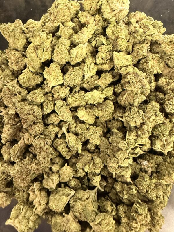 BANANA NOSE CANMDY - THCA 25.54% (Hybrid)